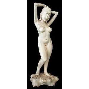 Beautiful Girl, statuette