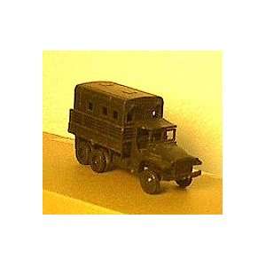   HO 1/87 Military   US Army M35 2.5 Ton Radio Truck 