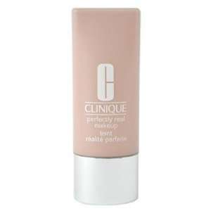 Perfectly Real MakeUp   #10P   Clinique   Complexion   Perfectly Real 