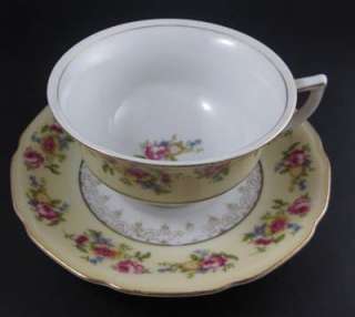 Made in Occupied Japan   Cup and Saucer   Gold Castle  