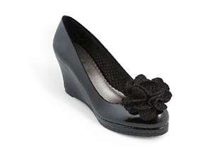 NIB   Lindsay Phillips Kristen Black Patent Wedge Shoe  