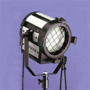  Altman Stage 650L HM Fresnel