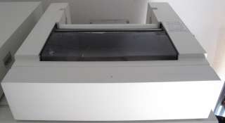 Hitachi F 4010/F4010 Fluorescence Spectrophotometer  