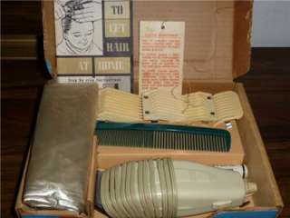 Vtg. Manning   Bowman Haircut Kit Clippers/Instructions  