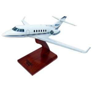  Hawker 850XP Toys & Games