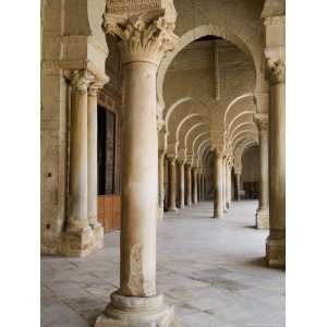 com Interior, Mosque Okba (The Great Mosque), Kairouan, Unesco World 