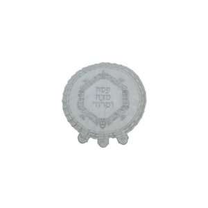  Round satin matzah cover with silver embroidered scene 