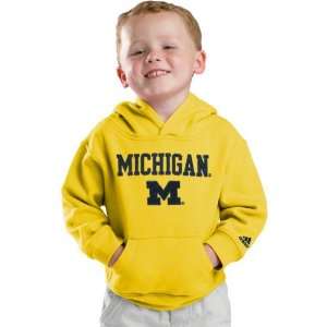 Michigan Wolverines Toddler adidas Gold Tackle Twill Hooded Sweatshirt