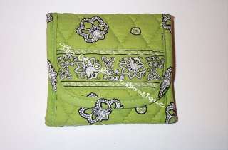 Vera Bradley Pocket Wallet In The Rare To Find Limited Edition Kiwi 