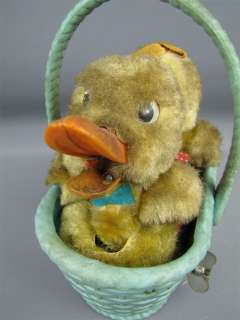 Vintage Lovely Duck Wind Up Toy MI Japan by Fuji Press  