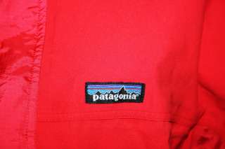 Women PATAGONIA Jacket XLarge Red Rain Wind Winter Spring Coat Hooded 