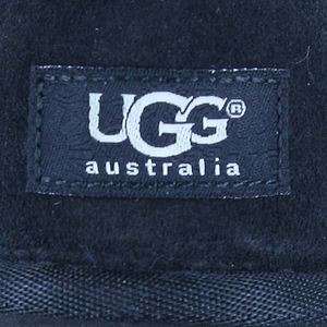 UGG AUSTRALIA   5825 CLASSIC SHORT BOOTS BLACK SHEEPSKIN WOMENS US 