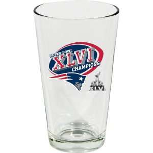   England Patriots 2011 Super Bowl XLVI Champions 17 Ounce Mixing Glass