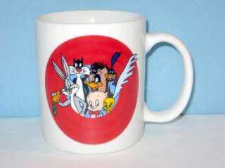 WARNER BROTHERS MULTI CHARACTER MUG  THATS ALL FOLKS  