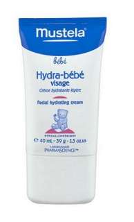 After cleansing, gently pat your babys face dry. Apply Hydra Bebe 