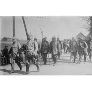  early 1900s photo Gen. Von Hindenburg and staff