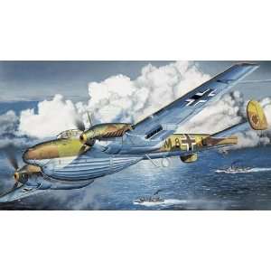   32 Messerschmitt Bf110D1/R1 Dackelbauch Hvy Fighter/Bomber ( Toys