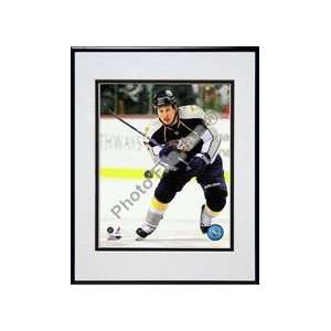  Jordin Tootoo 2009   2010 Action Double Matted 8 x 10 