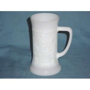  Milkglass Embossed Mug 