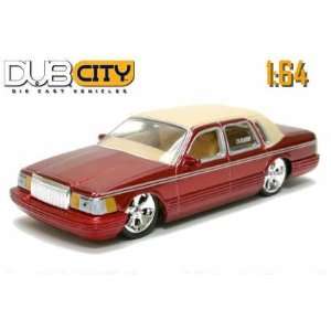   1990 Candy Red Lincoln Towncar 164 Scale Die Cast Car Toys & Games
