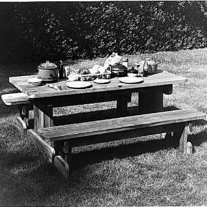  Redwood Picnic Table, Plan No. 669 (Woodworking Project 