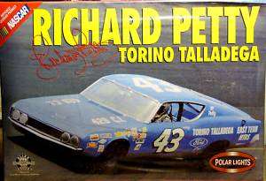 Polar Lights # 43 Richard Petty NASCAR Torino Talladega  