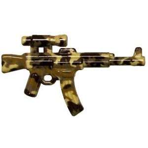   Scale LOOSE Weapon StG44 Vampir TAN with DESERT CAMO Toys & Games
