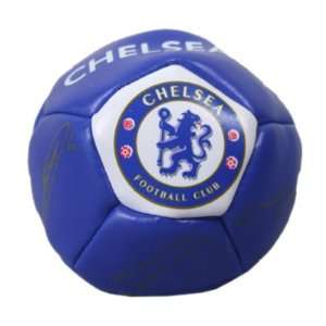  Chelsea FC. Kick n Trick Signature