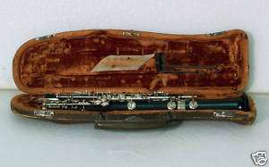 Hüller oboe (full conservatoire system) serviced  