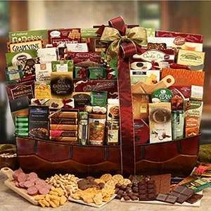 Grand Traditions Ultimate Gift Basket Grocery & Gourmet Food