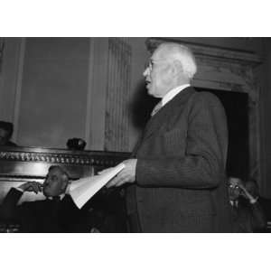  1939 photo John Frey denounces CIO charges that AF of L 
