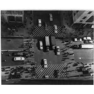   34th St,7th Avenue,New York,Intersection,traffic,1955