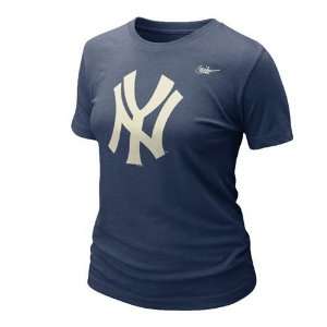 New York Yankees Womens Coop Blended Graphic T Shirt 