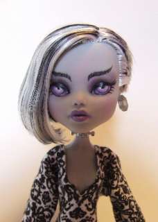   OOAK Frankie #1 Monster High   Repaint doll    