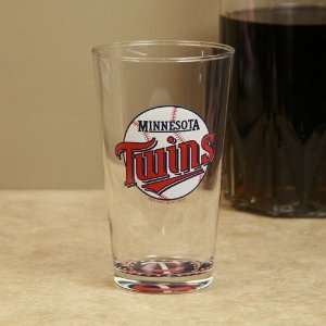  Minnesota Twins 17 oz. Bottoms Up Mixing Glass Sports 
