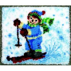    Raggedy Andy Snow Skiing Latch Hook Rug Kit Arts, Crafts & Sewing