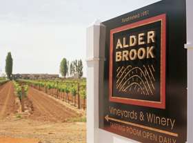 Alderbrook Vineyards Winery 