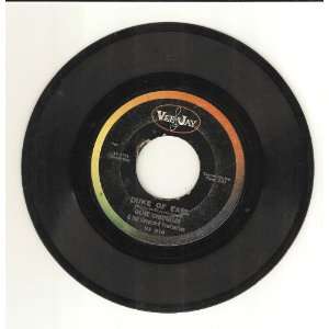  Duke of Earl / Kissin in the Kitchen, 45 RPM Single Gene 