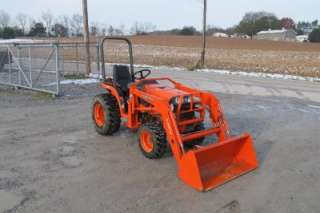 2006 KUBOTA B7510 4X4 TRACTOR WITH LOADER AND BELLY MOWER, VERY NICE 