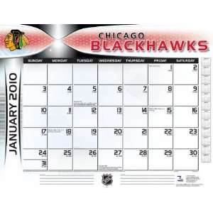 Chicago Blackhawks 2010 22x17 Desk Calendar  Sports 