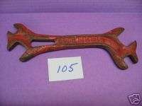 Cast Iron Antique Wrench (Ref 105)  