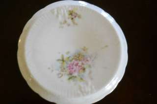   Antique Trivet Made of porcelain With Hand Painted Flowers unknown