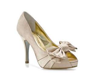 Audrey Brooke Valentine Pump   DSW