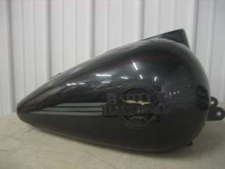 07 Harley FLHTCUI Ultra Classic Black Pearl Gas Tank  
