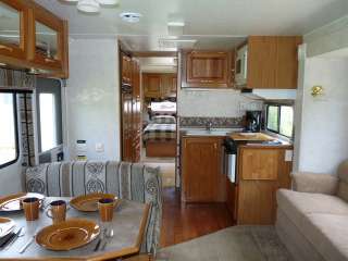 JAYCO DESIGNER WIDE BODY 32ft WITH SLIDE OUT, ONLY 32,858 Miles 