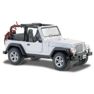  Jeep Wrangler Rubicon White 127 Diecast Model Car Toys & Games