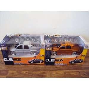    Dub City Dubshop 124 2002 Cadillac Escalade EXT Toys & Games