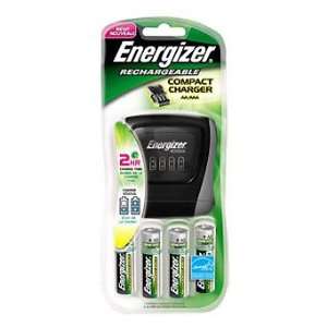 Energizer Compact Charger AA/AAA Includes 4 AA Rechargeable Batteries 