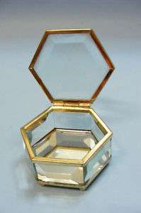 Fine Vintage Collectible Etched Glass Brass Mirror Trinked Jewelry Box 