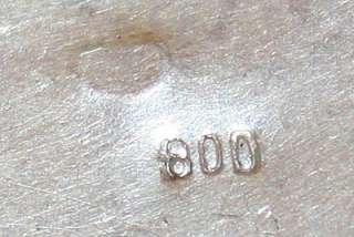 Was created with a beautiful work of silver, carrying silver 800 marks 